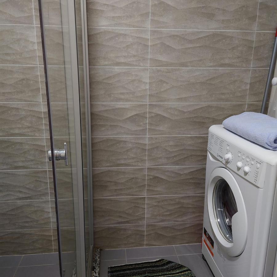 Ferienwohnung Bat Towers Studia Batumi Exterior foto